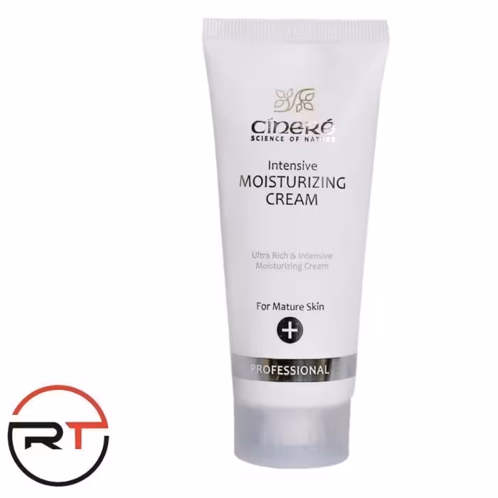 کرم مرطوب کننده صورت سینره مناسب افراد بالای 40 سال