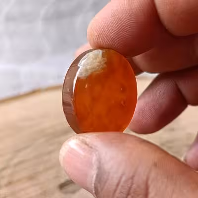 نگین سرخ یمنی لامه درشت