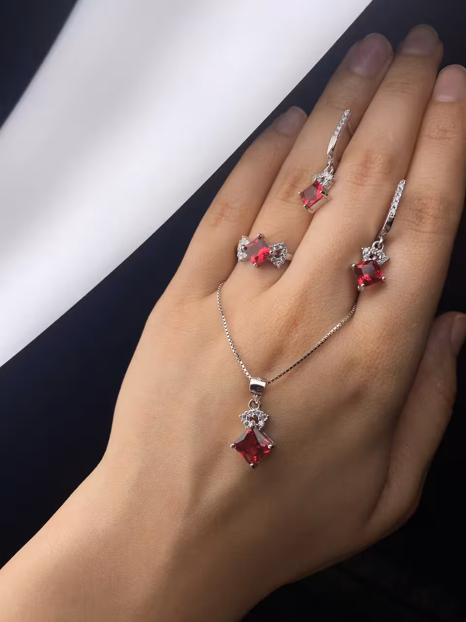 نیمست یاقوت سرخ وارداتی نقره جواهری کد 00422