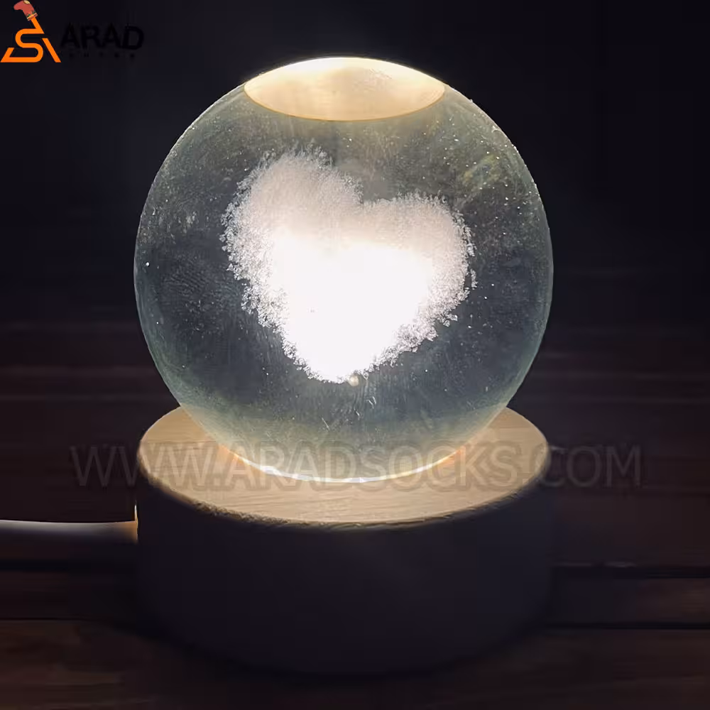 گوی کریستال سه بعدی طرح قلب