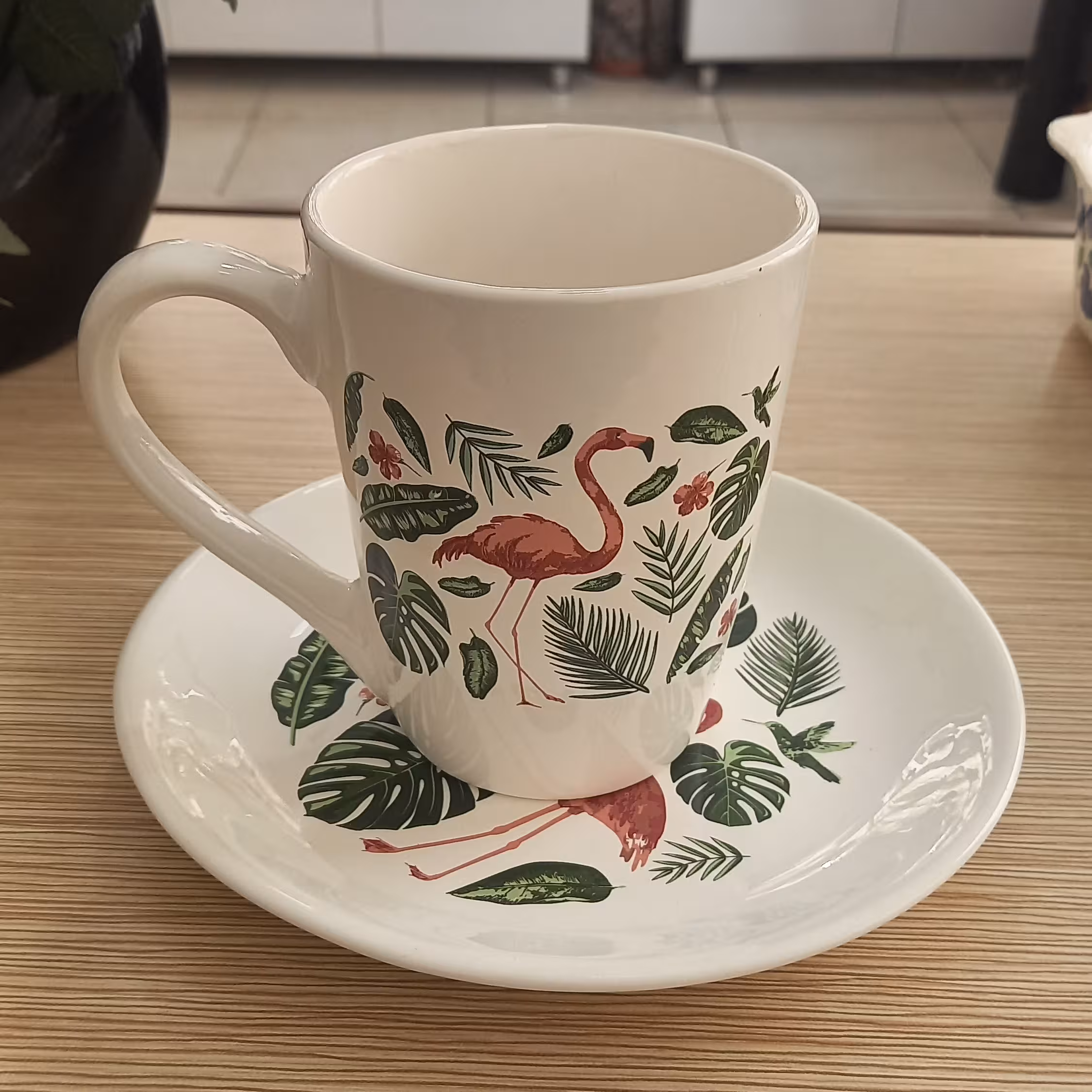 ماگ و زیر بشقابی  سفالی 