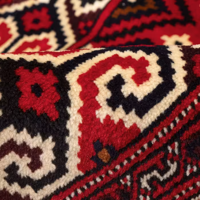 فرش دستباف قدیمی یک متری سی پرشیا کد 171830