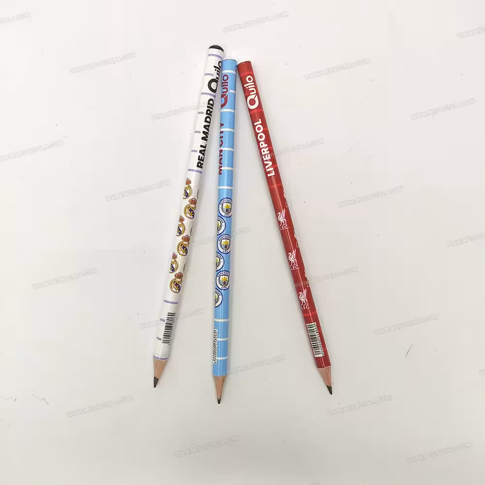 مداد مشکی فوتبالی Quilo