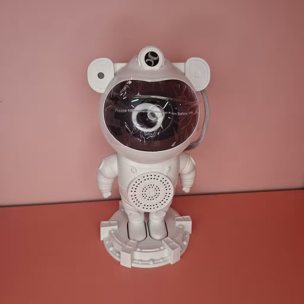 آدم فضایی شب خو