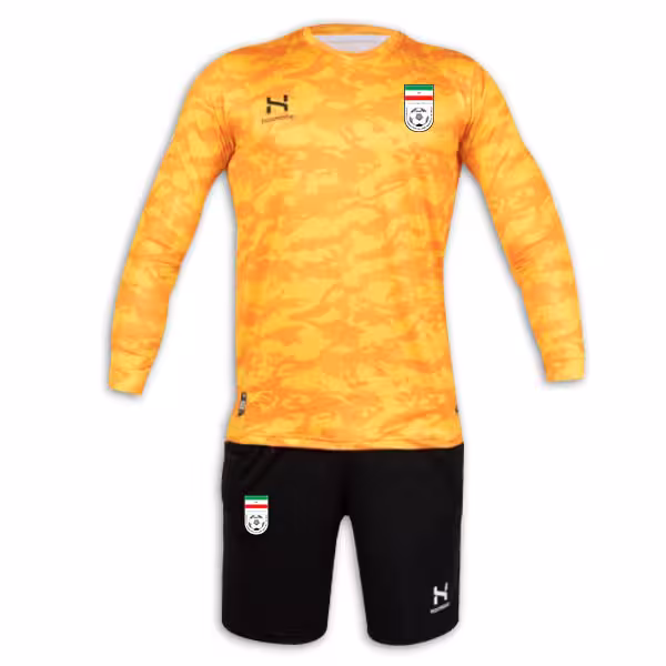 پیراهن و شورت دروازه بانی ایران 2023 (زرد)