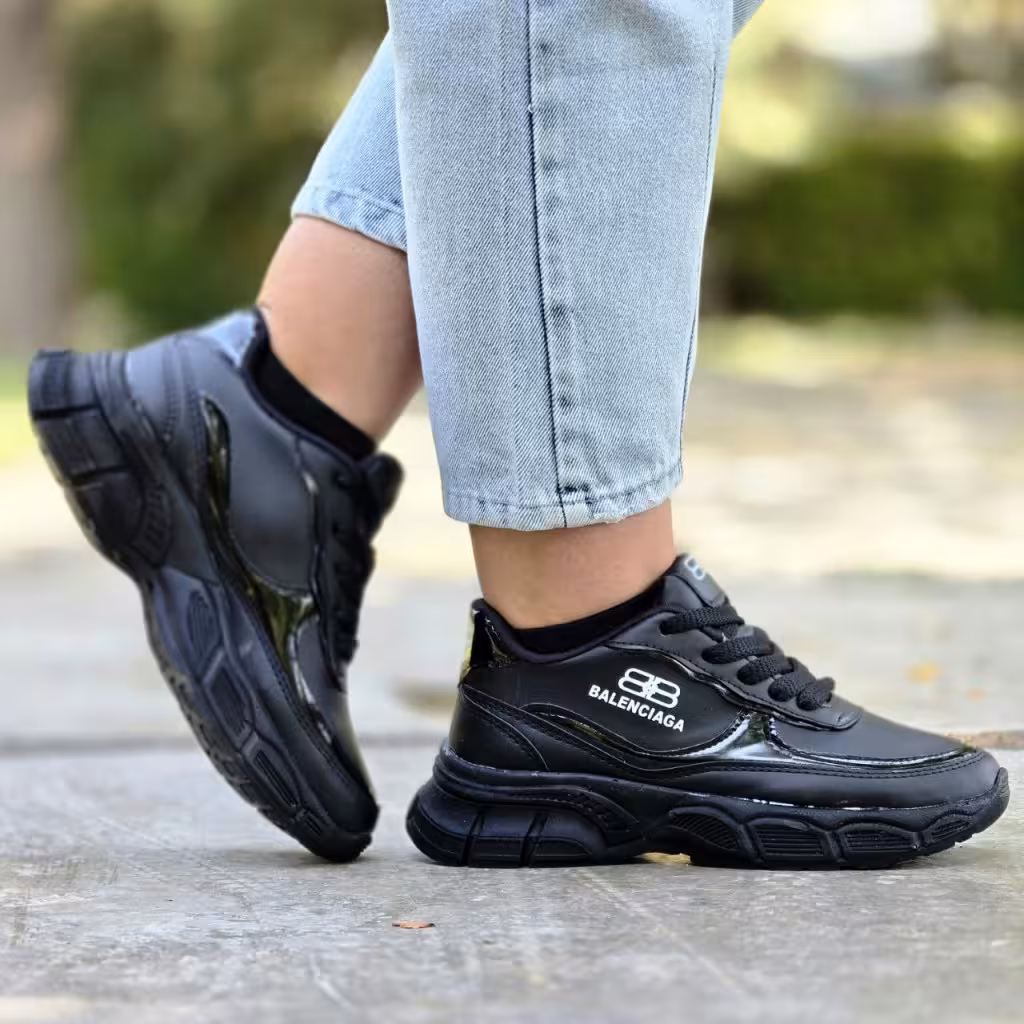 حراج جدید کفش اسپرت بالنسیاگا  زنانه دخترانه بادوام و کیفیت بالا رنگ مشکی تمام  با ارسال رایگان