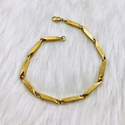 دستبند مدل کبریتی رنگ طلایی