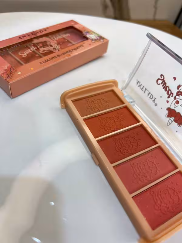 پالت رژگونه  5 خونه انیلیدی