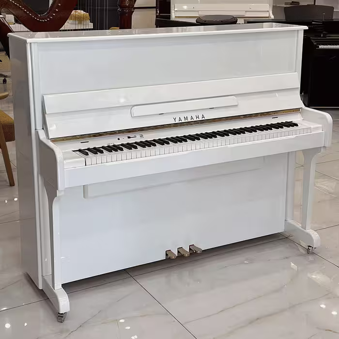 پیانو طرح آکوستیک یاماها UX-145