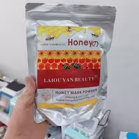ماسک لاتکسی عسل برند لایویان بیوتی حجم 500 گرم