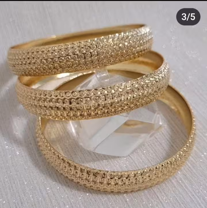 النگو طرح طلای زنانه جنس طلاروس،5 سال دوام، رنگ ثابت پهنا ده میلی،پک دوعددی💍