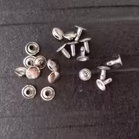 پرچ و دکمه مخصوص گیره و قفل تخته شاسی (بسته 50 عددی)