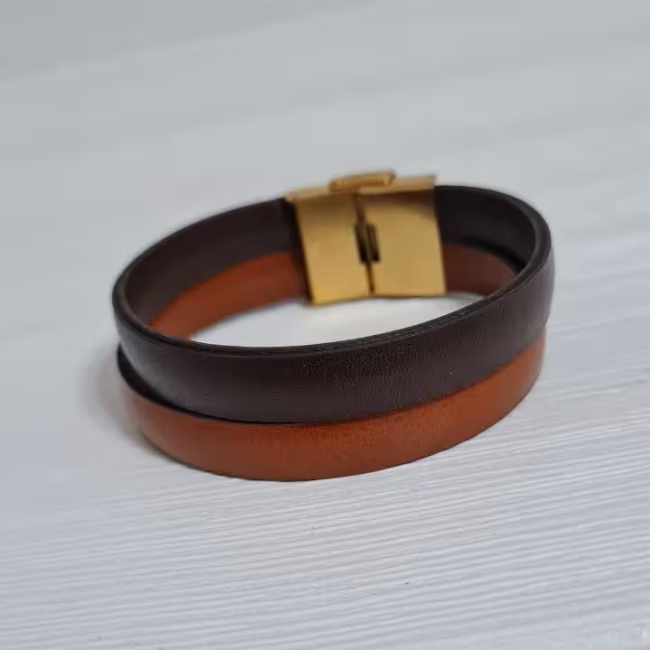 دستبند چرم ،اسپرت شیک و زیبا