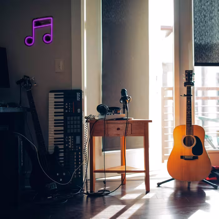 چراغ دیواری نئون دیزاین طرح Chang-BL_PR