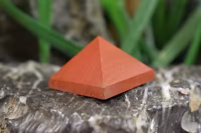 هرم جاسپر قرمز