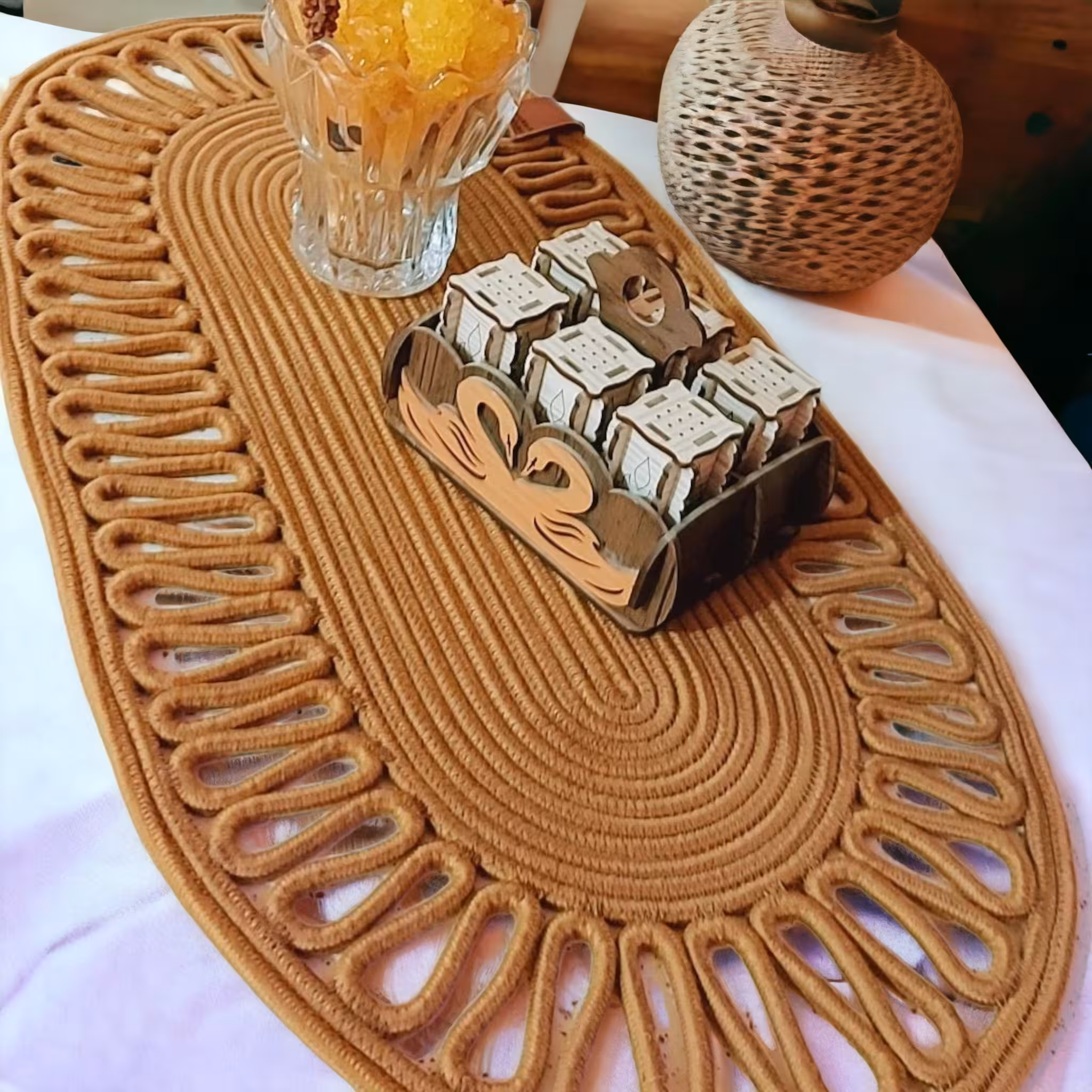 رانر ورومیزی قیطان