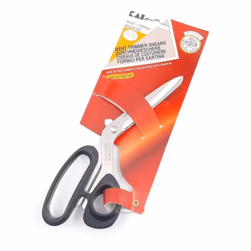 قیچی خیاطی حرفه‌ای کای Kai N-5230 KE – ساخت ژاپن | برش دقیق برای پارچه‌های ضخیم و چندلایه