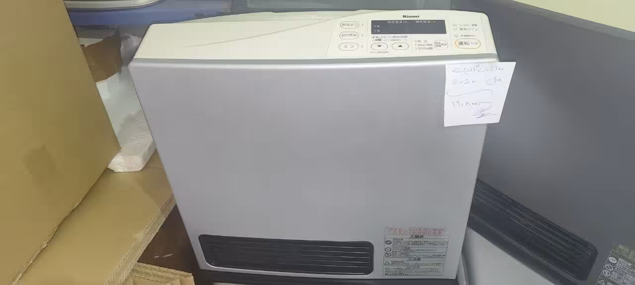 بخاری گازی برقی ژاپنی کلید راست مدل 2020    4700 وات  دست دوم