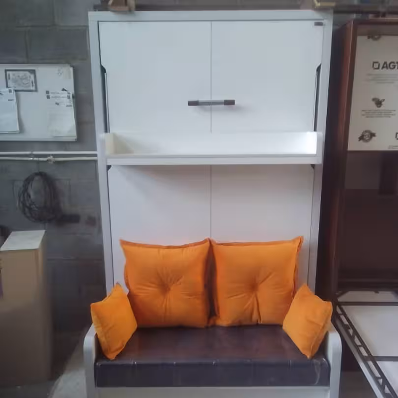 تخت کاناپه ای   تک نفره  و دونفره 