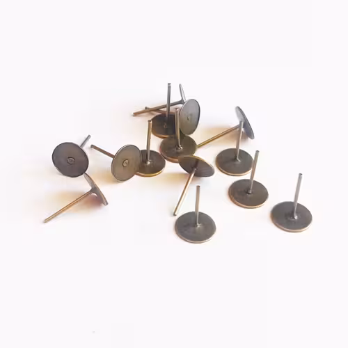 میخ گوشواره تخت 6 میل بسته 30 عددی kkz1073