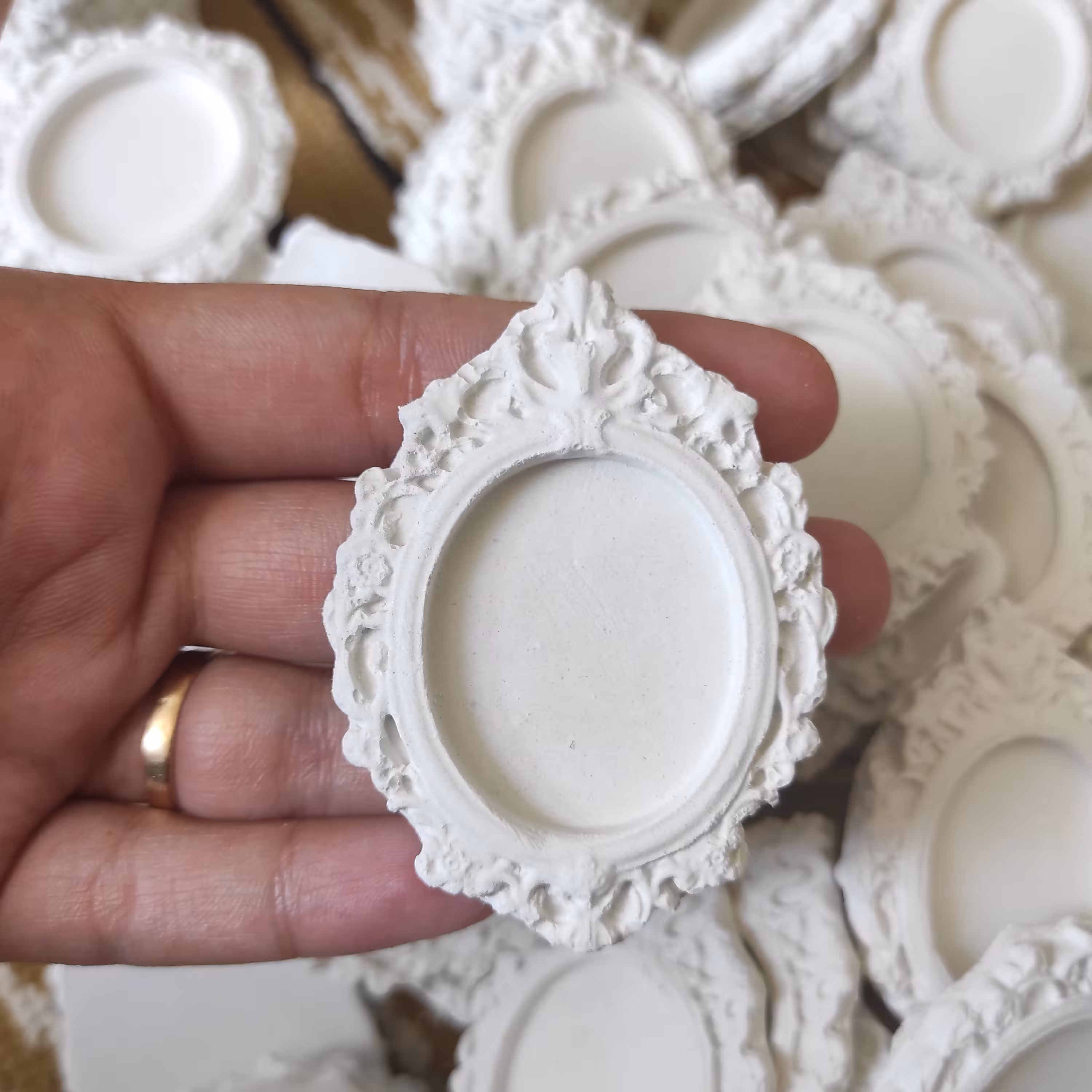 پک 50عددی گیفت قاب خام 