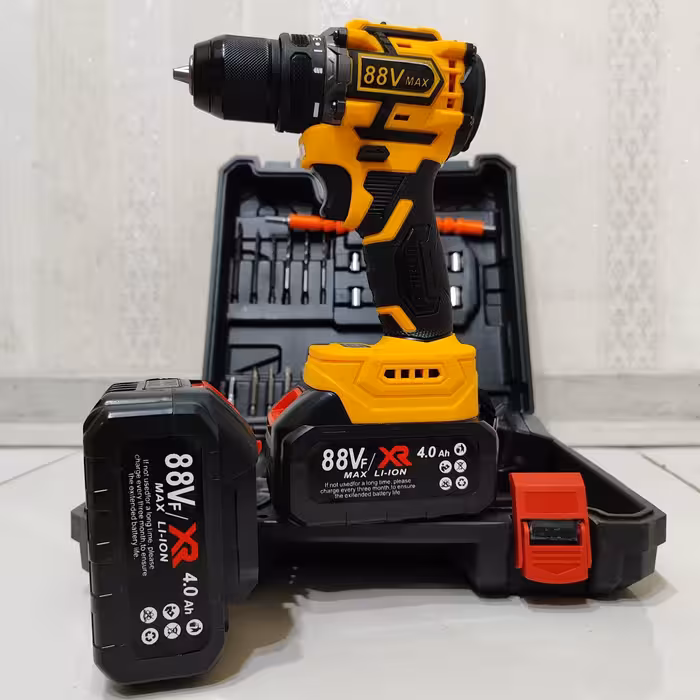 دریل شارژی چکشی 88 ولت دیوالت دوباتری سه نظام فلزی پیچگوشتی شارژی 88 ولت دیوالت با کیف و لوازم جانبی کامل