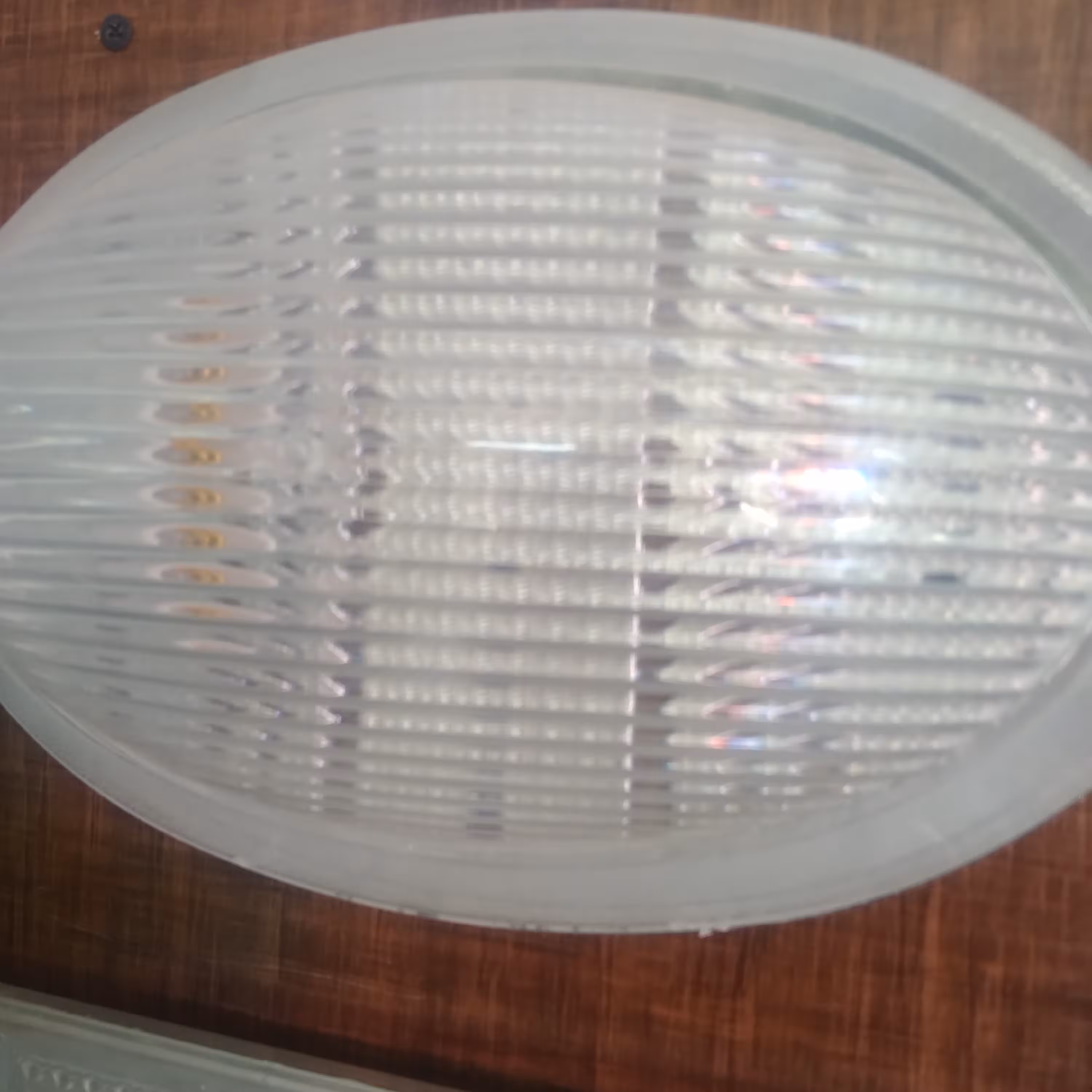 حبابی دیواری