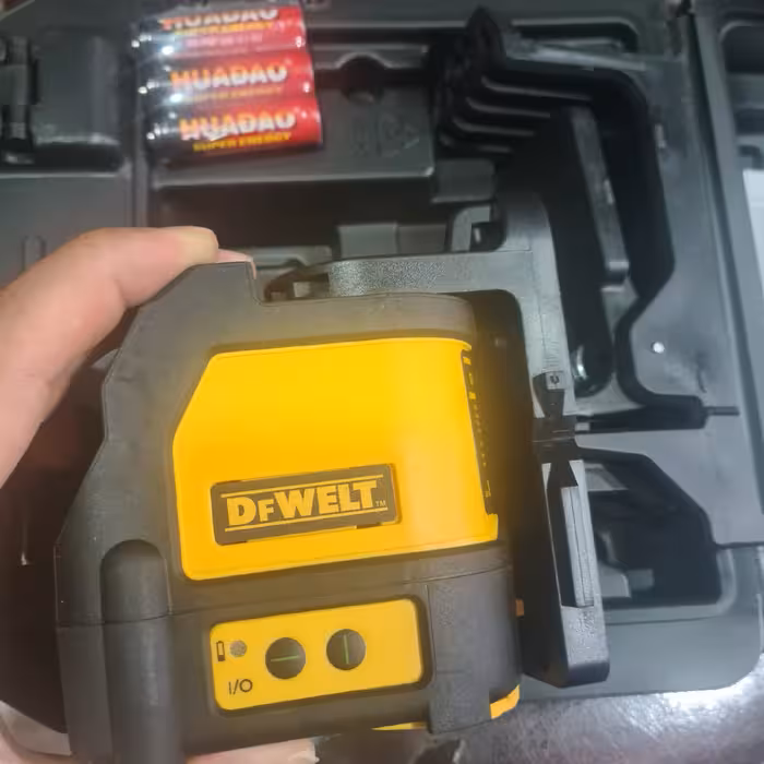 تراز لیزری DFWELT تیپ 2 نور سبز  طرح اصلی