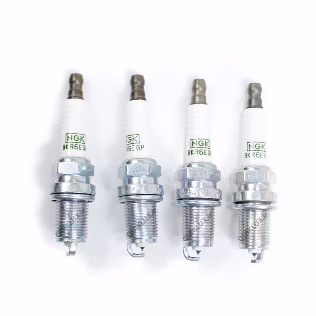 شمع سوزنی NGK مدل G-power (چینی)  بسته 4 عددی