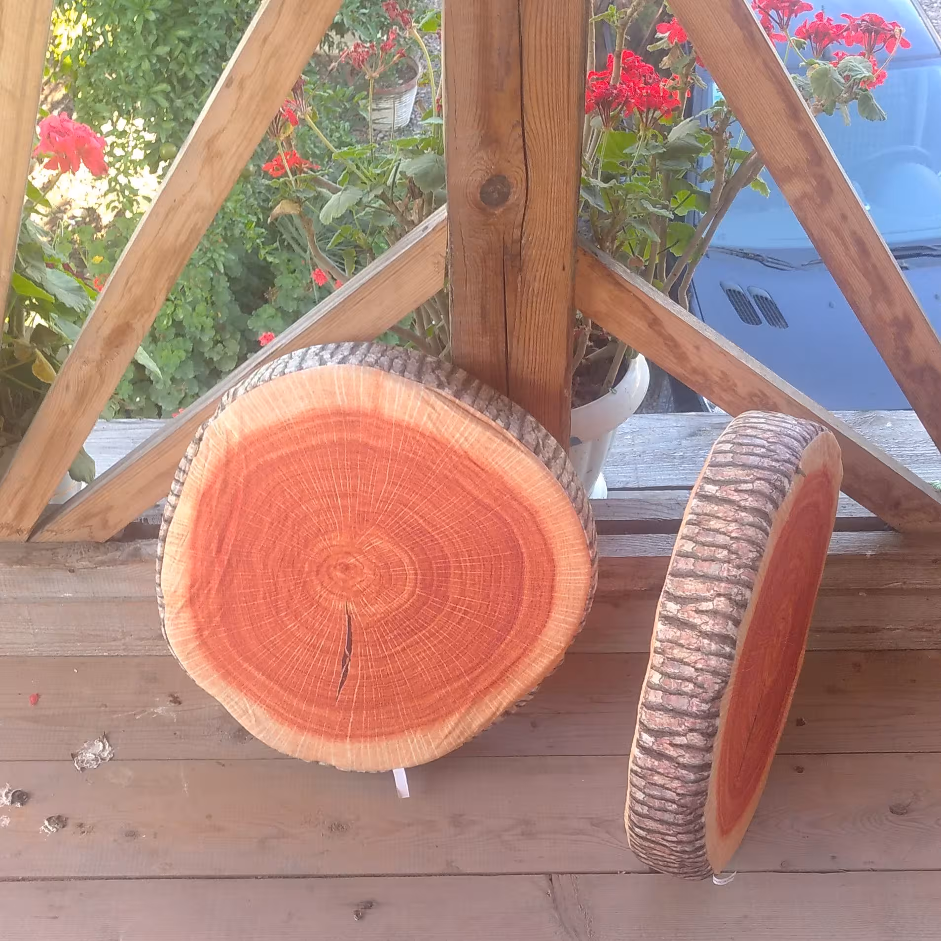 کوسن طرح تخته چوب 1 عدد