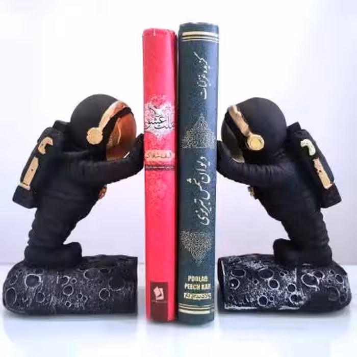 هولدر کتاب فضانورد مجسمه نگهدارنده کتاب فضانورد