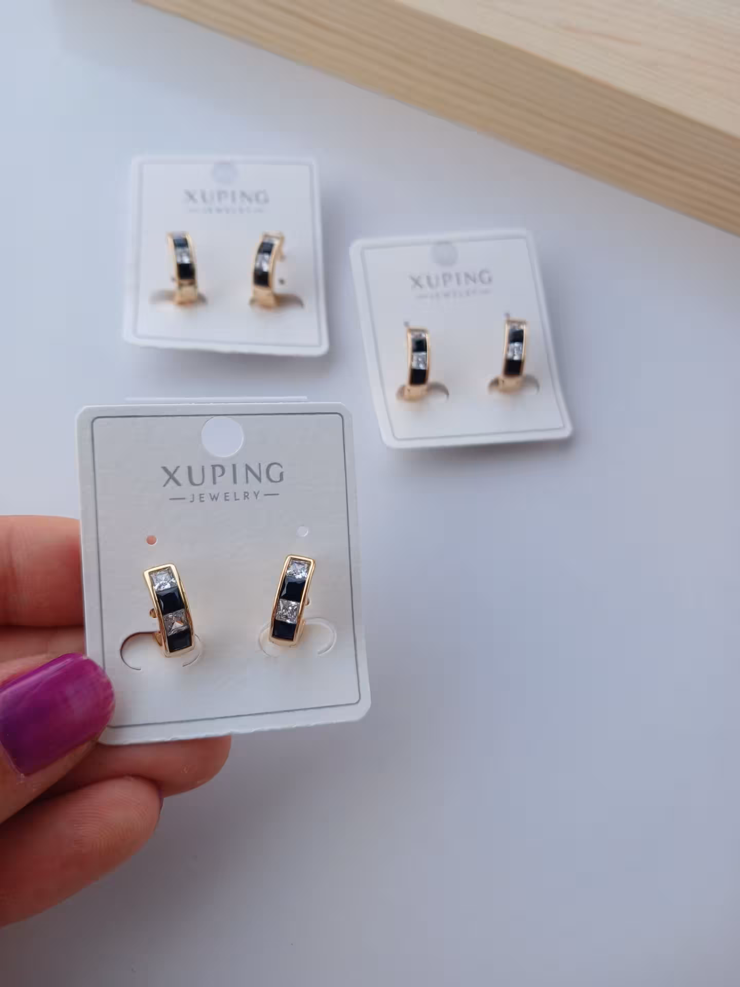 گوشواره حلقه ای نگین مشکی   ژوپینگ کد 2503