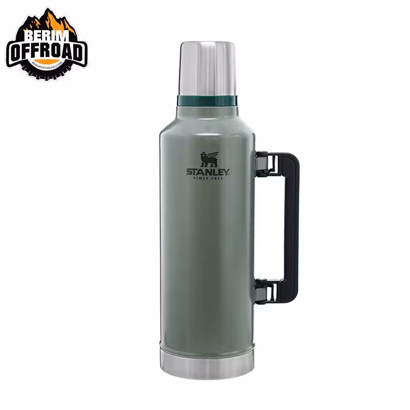 فلاسک دوجداره برند STANLEY مدل کلاسیک 1.9 لیتری