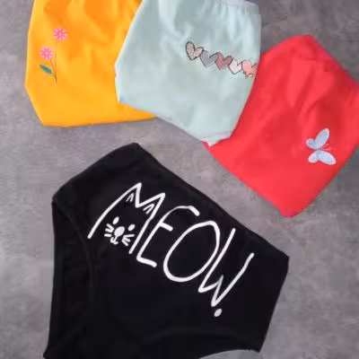 شورت زنانه اریب کشی