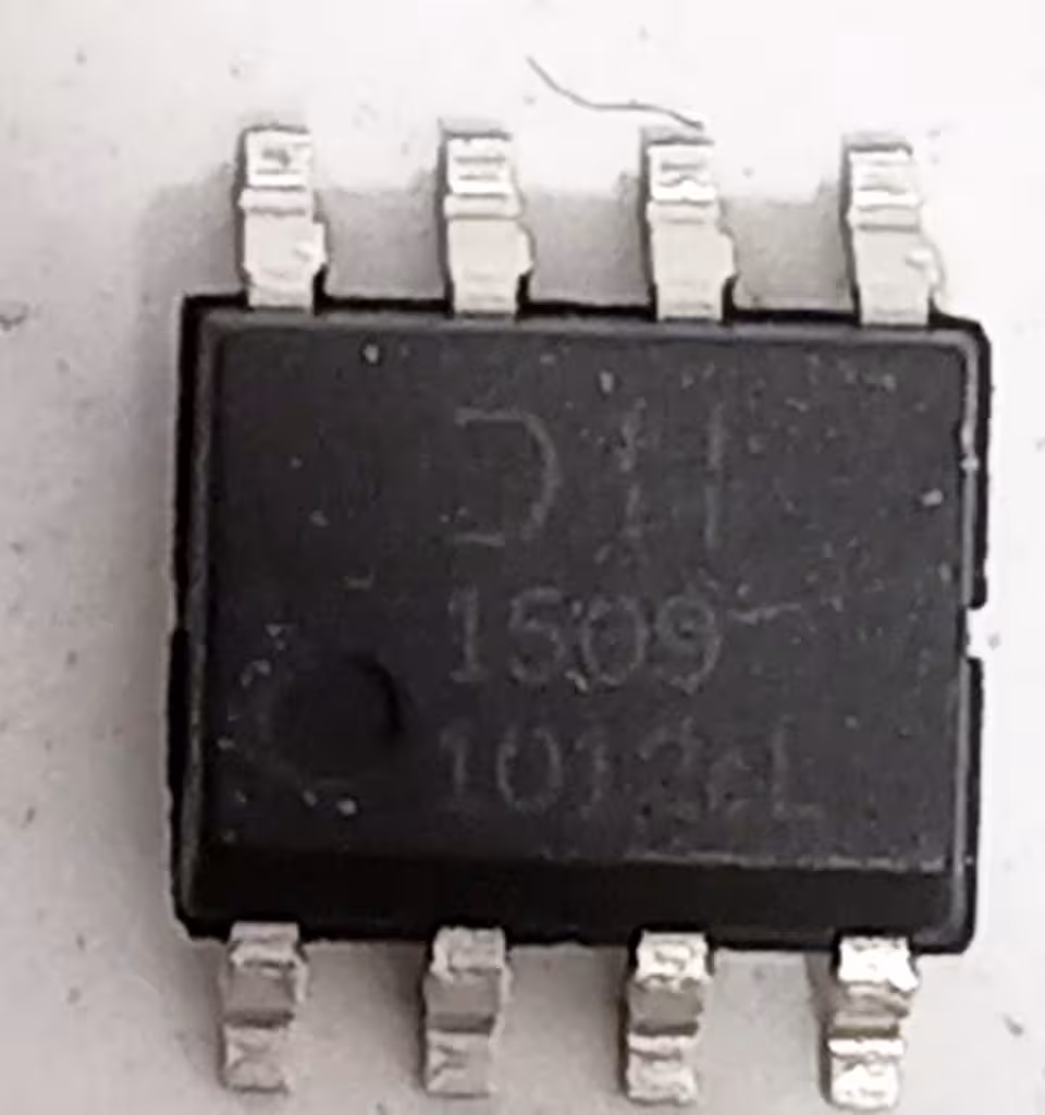 آی سی SMD رگولاتور 1509 درجه یک