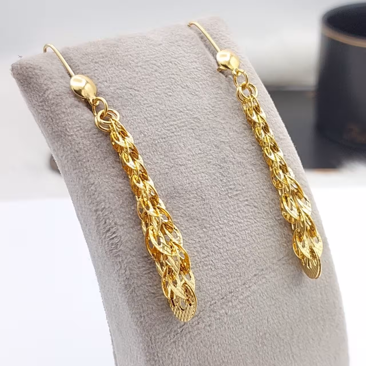 گوشواره آویز تافته(پولکی)
