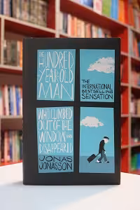 The 100-year-old man who climbed out the window and disappeared اثر Jonas Jonasson