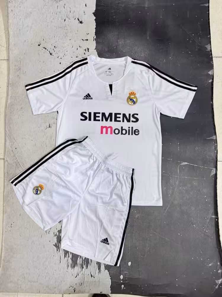 کیت اول رئال مادرید 2003-2004 (هواداری)