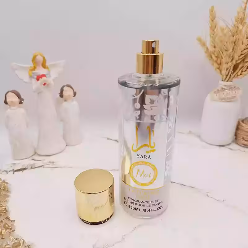 بادی اسپلش فوق العاده خوشبووو نقره ای یارا حجم 250 میل کد 4958