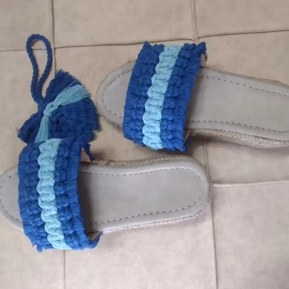 صندل لژدار کنفی لژ 4 سانت (سایز 37 تا 40)