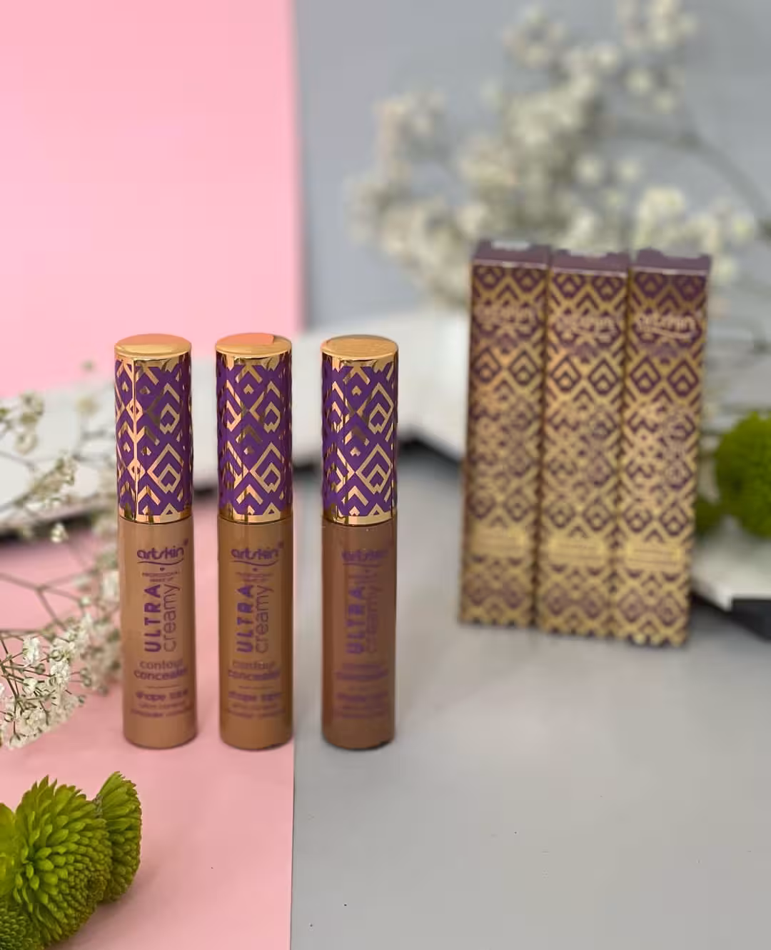 کانتور مایع با پیگمنت بالا برند اورجینال آرت اسکین دارای  اپیکاتور بلند مناسب فرم دهی و زاویه سازی صورت در 3 رنگ کاربردی