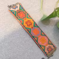 دستبند سوزن دوزی دستی