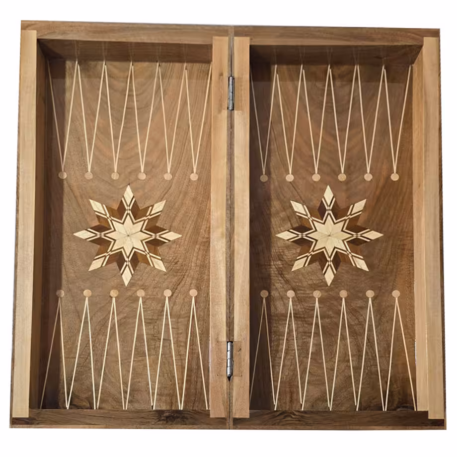 تخته نرد و شطرنج چوب گردو سنندج کد z140004