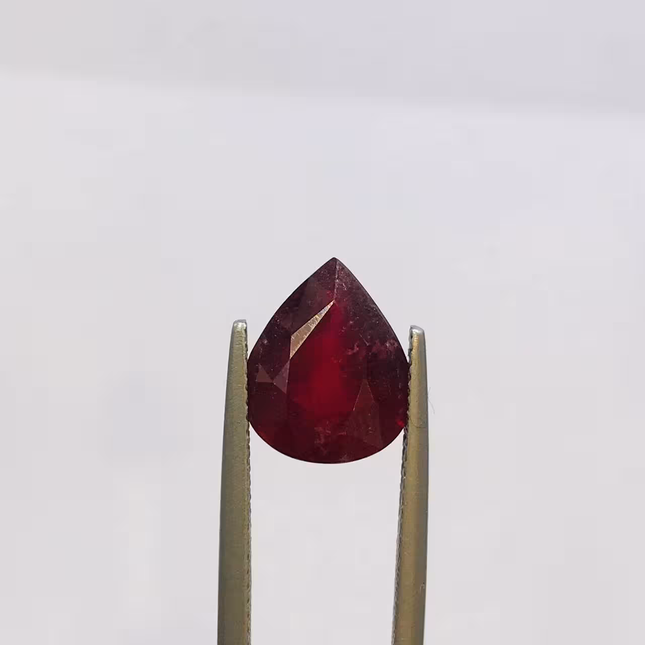 نگین یاقوت سرخ سایز 12*10