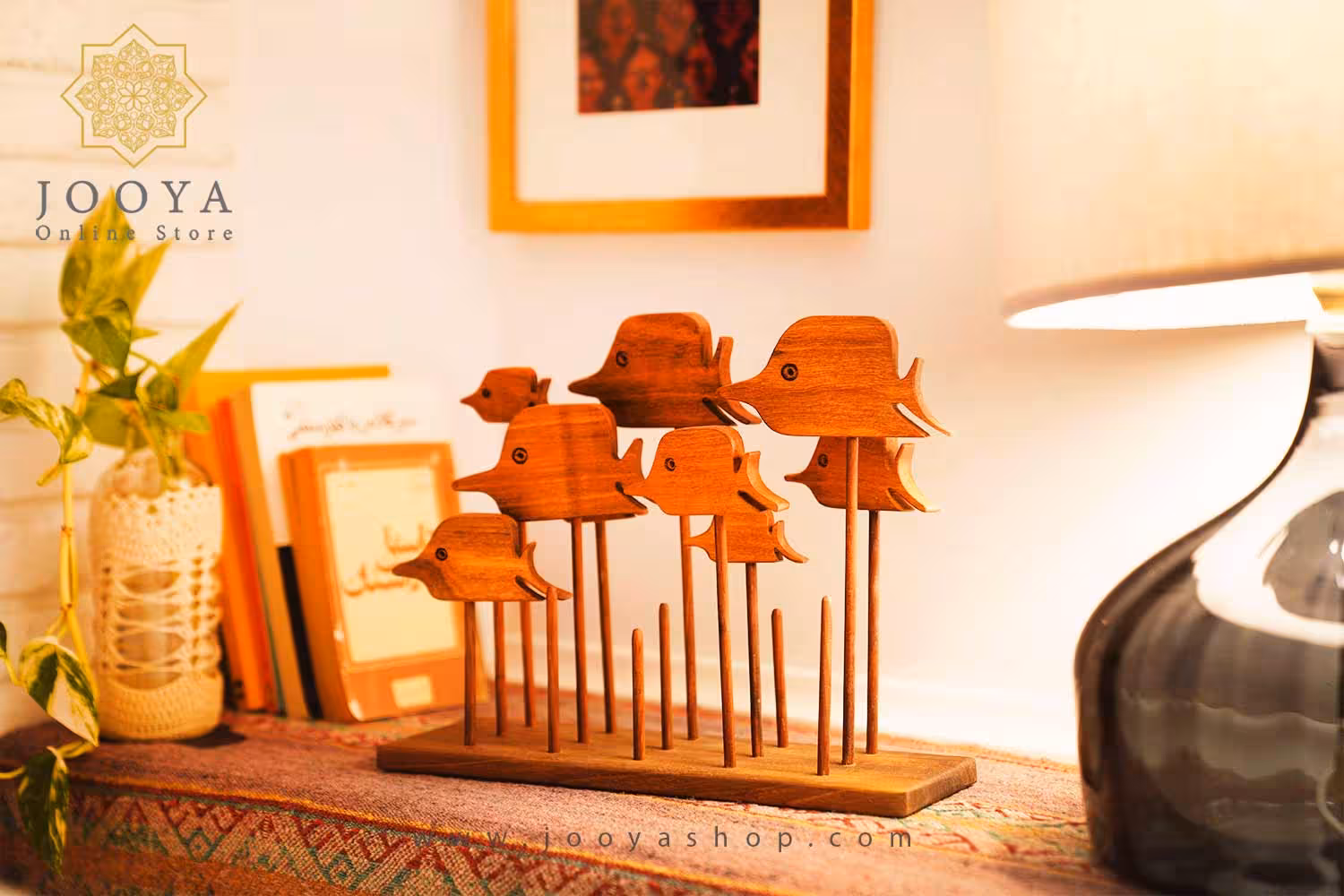 مجسمه چوبی طرح آکواریوم