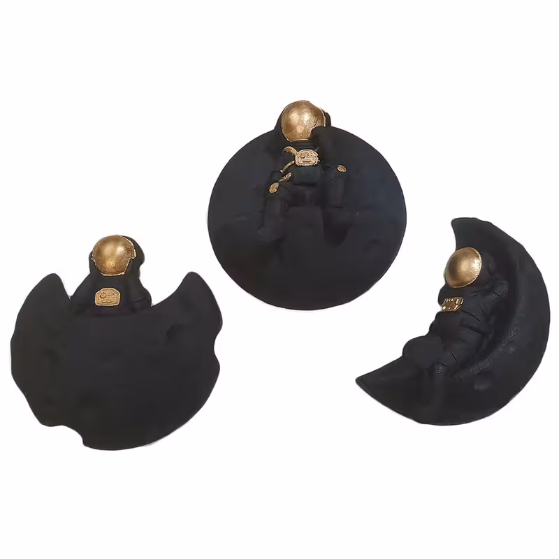 دیوارکوب فضانورد ماهسوار کد 33789 بسته 3 عددی