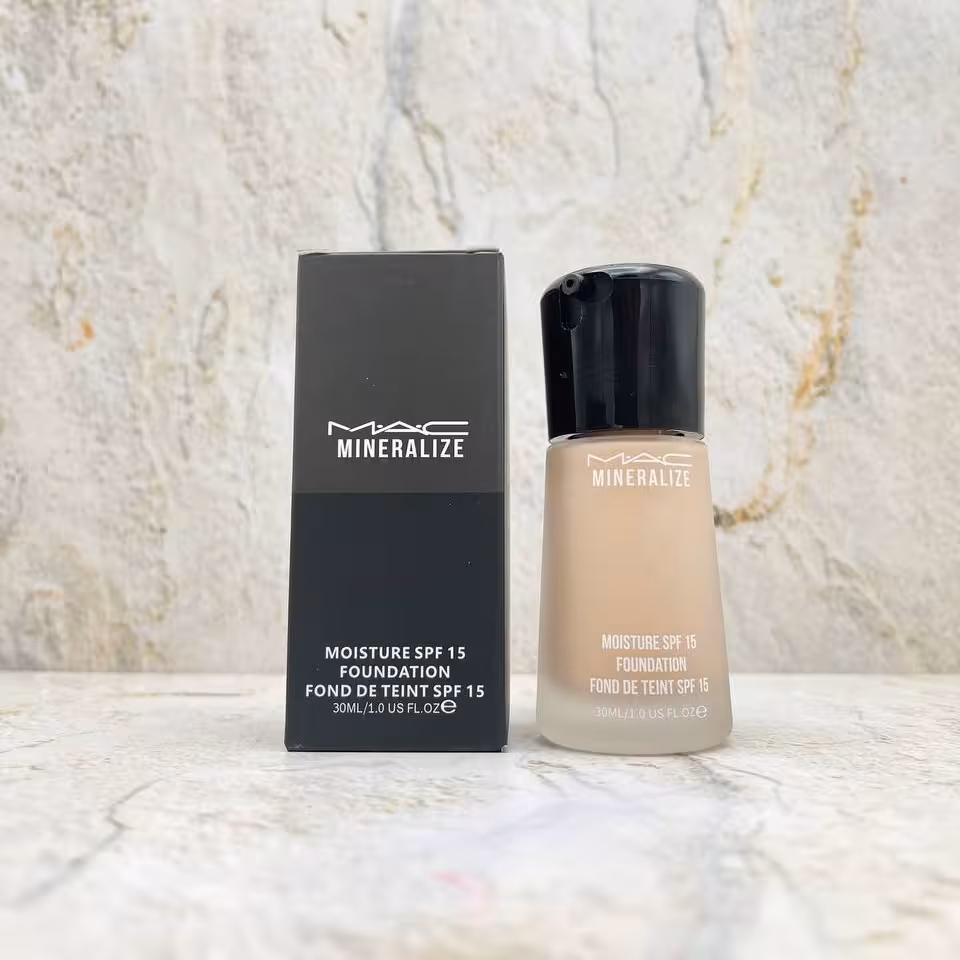 کرم پودر شیشه ای مک