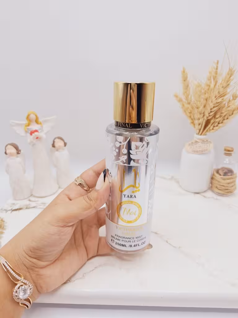 بادی اسپلش فوق العاده خوشبووو نقره ای یارا حجم 250 میل کد 4958