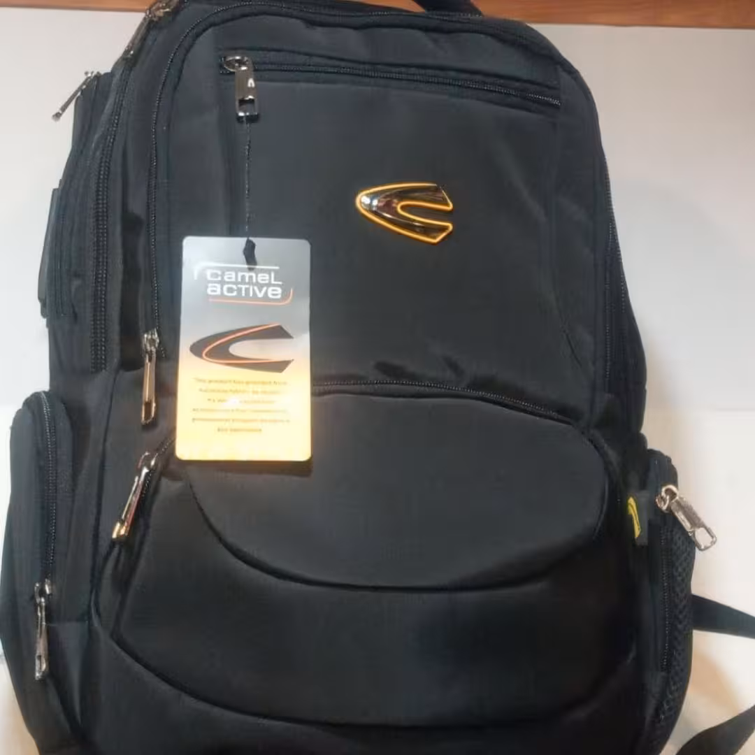 کوله پشتی کمل اکتیو اورجینال درجه یک کوله دانشگاه مدرسه و ... کوله مشکی اسپرت کاملا خارجی 