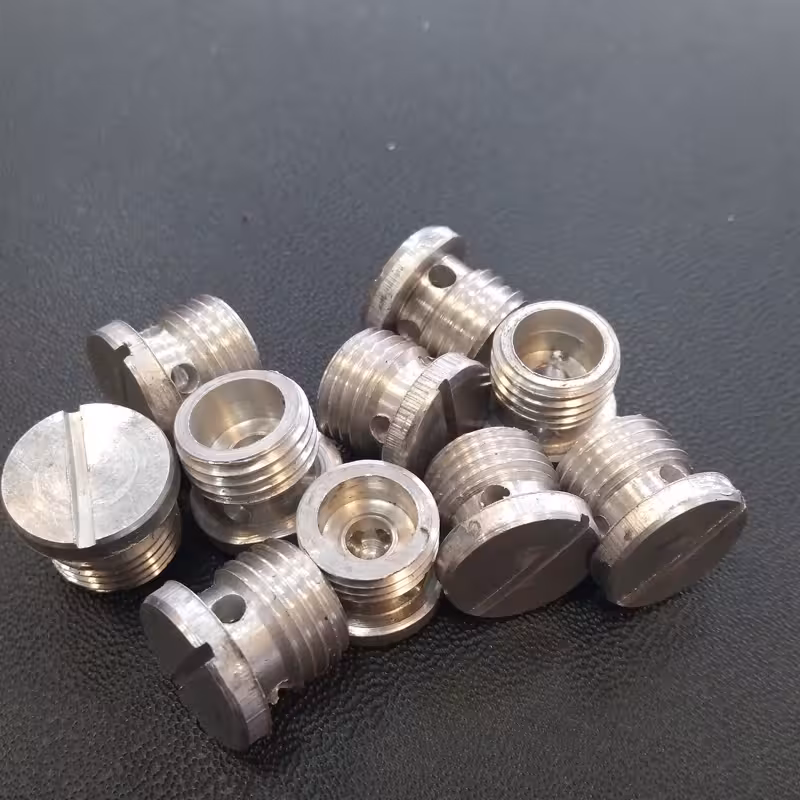 پیچ شاور الومینیومی رزو درشت(همکاری 10عدد) | amazonchi